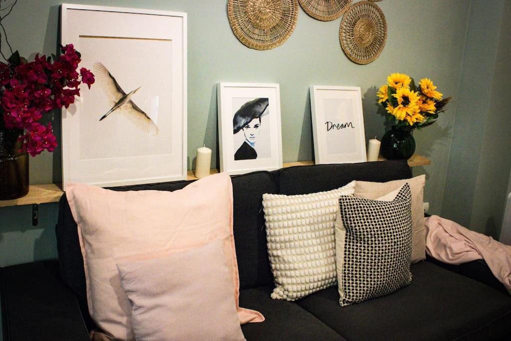 Apartamento Venus Apartment รอนดา ภายนอก รูปภาพ